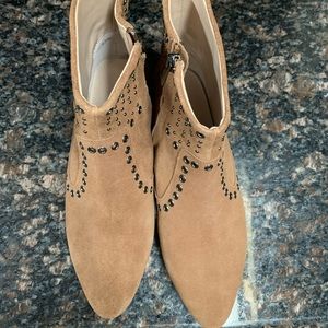 NWOB super cute French Connection ankle boots!